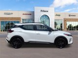 Used 2023 Nissan Kicks SR image 2