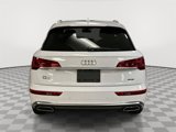 Used 2022 Audi Q5 2.0T Premium w/ Convenience Package image 3