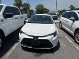 Used 2022 Toyota Corolla LE image 2