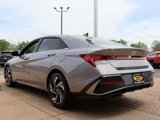 New 2025 Hyundai Elantra Limited image 4