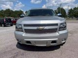 Used 2010 Chevrolet Avalanche LT w/ Regional Value Package image 4