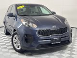 Used 2017 Kia Sportage LX image 2