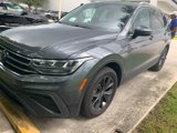 Used 2022 Volkswagen Tiguan SE w/ Panoramic Sunroof Package image 3