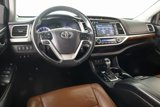 Used 2018 Toyota Highlander Limited Platinum image 2