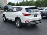 Used 2020 Hyundai Santa Fe SE image 2