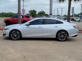 Used 2022 Chevrolet Malibu LT image 4