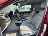 Used 2023 GMC Acadia SLT image 3