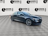 Used 2022 Honda Accord Touring image 2