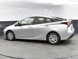 Used 2021 Toyota Prius LE image 6