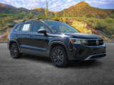 Used 2022 Volkswagen Taos S image 2