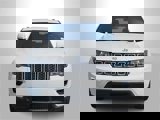Used 2018 Jeep Grand Cherokee Laredo image 3