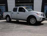 Used 2020 Nissan Frontier SV image 2