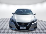 Used 2021 Nissan Versa SV image 2