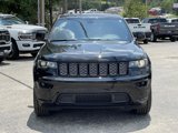 Used 2021 Jeep Grand Cherokee Laredo X image 2