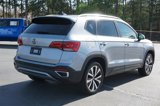 Used 2024 Volkswagen Taos SE image 6