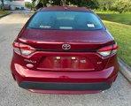 Used 2022 Toyota Corolla LE image 2