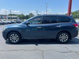 Used 2015 Nissan Pathfinder S image 4