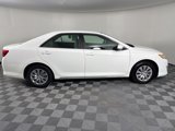 Used 2014 Toyota Camry L image 6