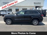 Used 2021 Jeep Grand Cherokee Laredo image 2