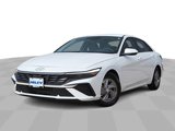 Used 2025 Hyundai Elantra SE w/ Cargo Package image 4