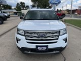 Used 2018 Ford Explorer XLT image 4