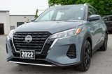 Used 2022 Nissan Kicks SV image 2
