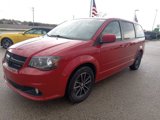 Used 2015 Dodge Grand Caravan SXT image 2