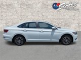 Certified 2021 Volkswagen Jetta SE image 3