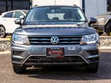 Used 2020 Volkswagen Tiguan SE w/ Panoramic Sunroof Package image 2