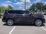 Used 2016 INFINITI QX80 4WD w/ Deluxe Technology Package image 2