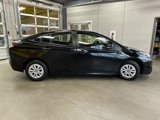 Used 2018 Toyota Prius One image 6