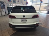 Certified 2022 Volkswagen Taos SE w/ Panoramic Sunroof Package image 6