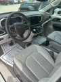 Used 2017 Chrysler Pacifica Touring-L Plus image 4