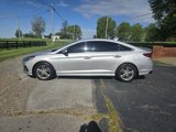 Used 2019 Hyundai Sonata Limited image 2