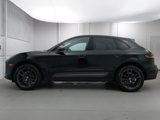 Certified 2023 Porsche Macan Turbo image 2