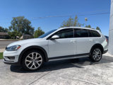 Used 2017 Volkswagen Golf Alltrack SEL image 4