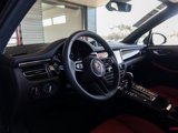 Used 2025 Porsche Macan image 4