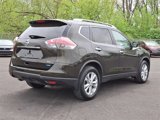 Used 2014 Nissan Rogue SV image 4