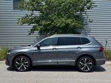 Used 2022 Volkswagen Tiguan SEL R-Line image 4