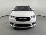 Used 2023 Chrysler Pacifica Touring-L image 2