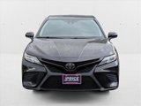 Used 2020 Toyota Camry SE image 2