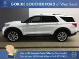 Certified 2021 Ford Explorer Platinum w/ Equipment Group 601A image 2