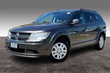 Used 2017 Dodge Journey SE w/ Flexible Seating Group image 2