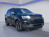 Used 2018 Ford Explorer XLT w/ Equipment Group 202A image 3