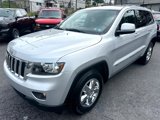 Used 2012 Jeep Grand Cherokee Laredo w/ Laredo E Group image 2