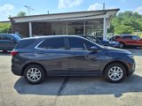 Used 2023 Chevrolet Equinox LT w/ Driver Convenience Package image 2