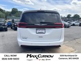 Used 2023 Chrysler Pacifica Touring-L image 4