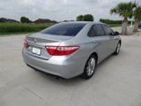 Used 2017 Toyota Camry SE image 2