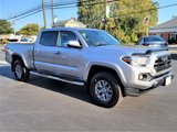 Used 2019 Toyota Tacoma TRD Sport image 3