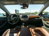 Used 2018 Chevrolet Malibu Premier w/ Premier Sun and Wheel Package image 2